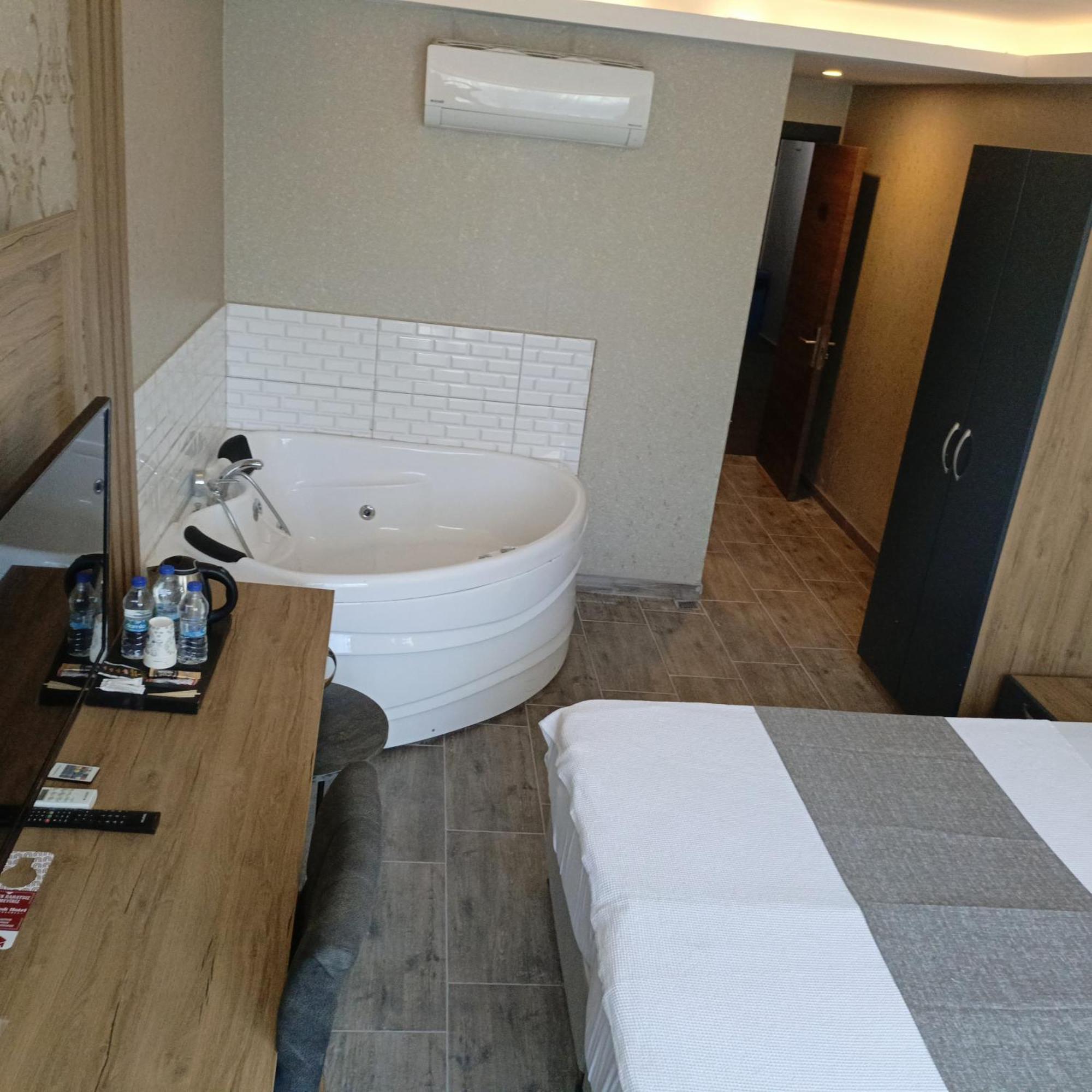 Rush Hotel Istanbul Eksteriør billede